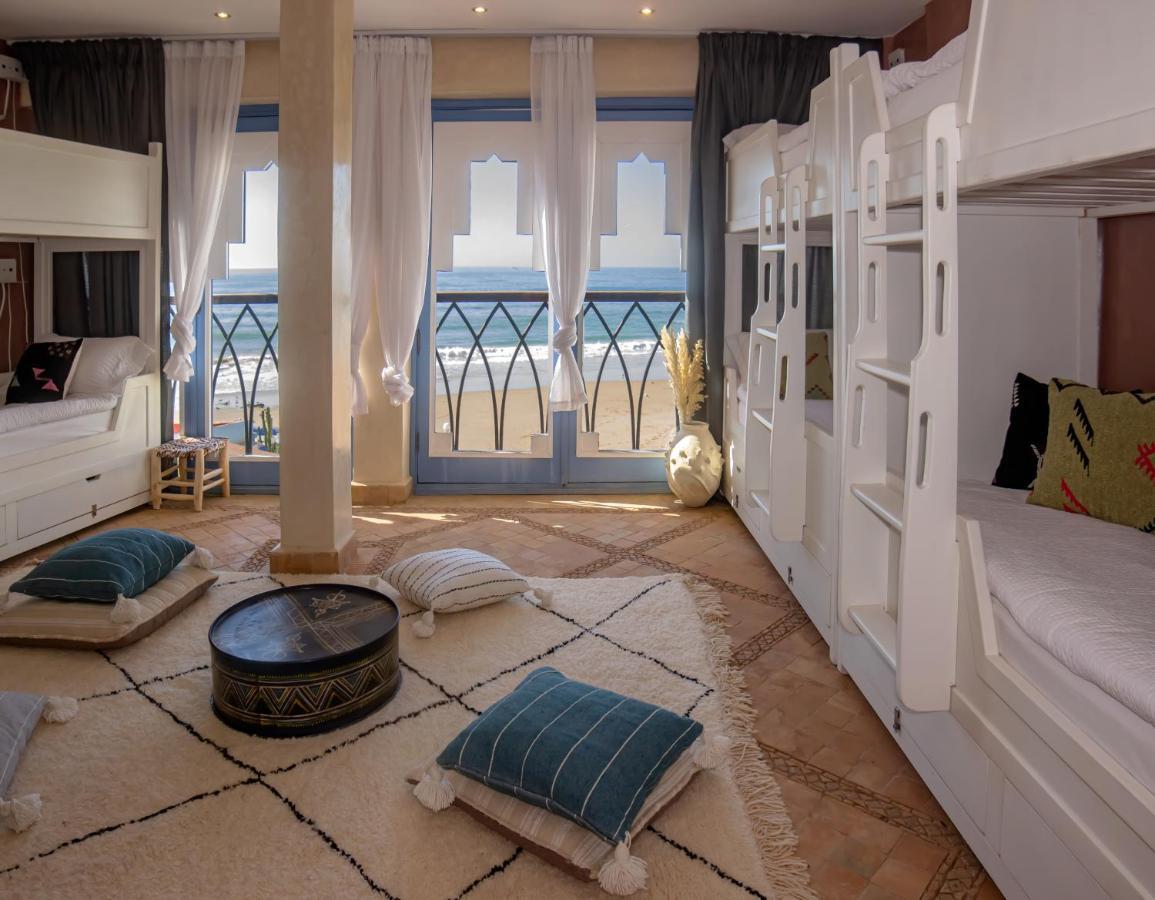 Teddy Pirate - Coliving Hostel Taghazout Bagian luar foto